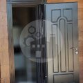 стальная дверь с терморазрывом в деревянный дом